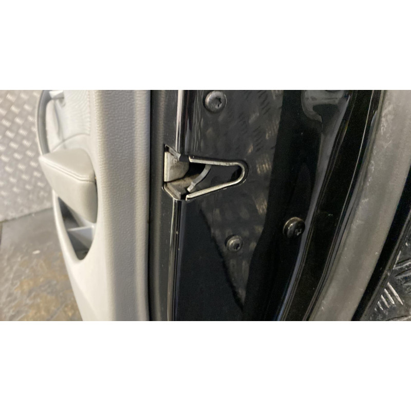 Porte avant droit BMW SERIE 1 E81 Photo n°6