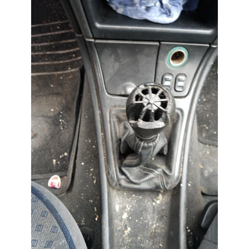 Trappe d'essence CITROEN XSARA Photo n°3