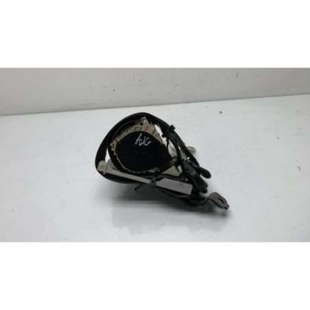 Ceinture avant gauche OPEL CORSA C