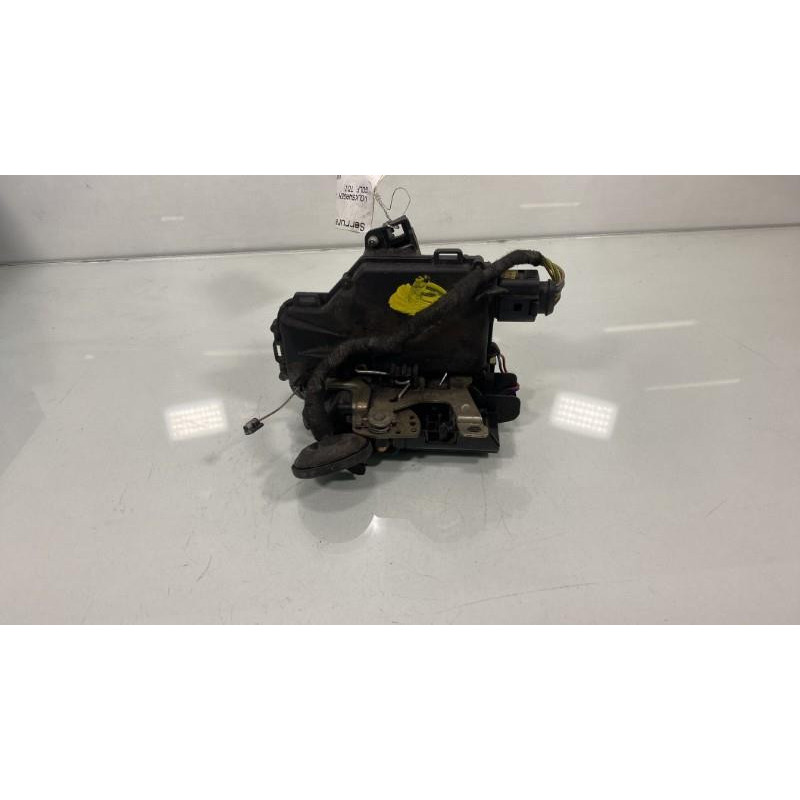 Serrure avant droit VOLKSWAGEN GOLF 4 Photo n°3