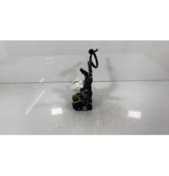 Serrure avant droit VOLKSWAGEN GOLF 4