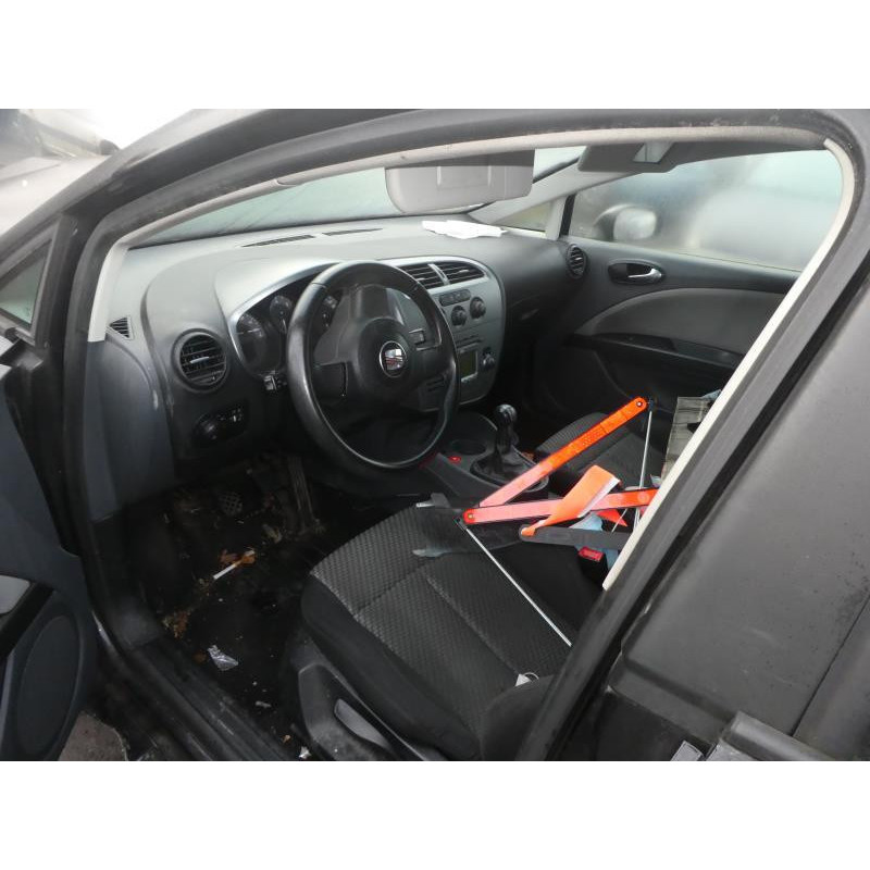 Porte arriere droit SEAT LEON 2 Photo n°10