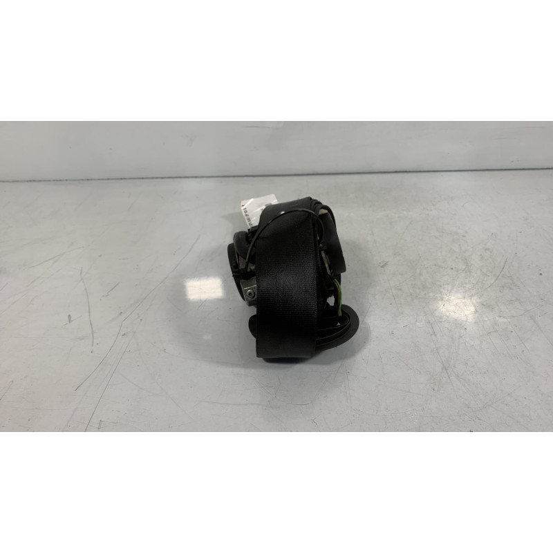 Pretensionneur de ceinture avant droit SEAT LEON 2 Photo n°1