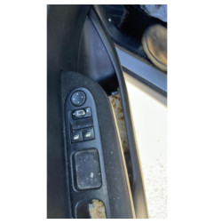 Leve vitre electrique avant droit PEUGEOT 307