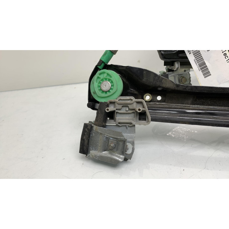 Leve vitre electrique avant droit FORD FOCUS 1 Photo n°2