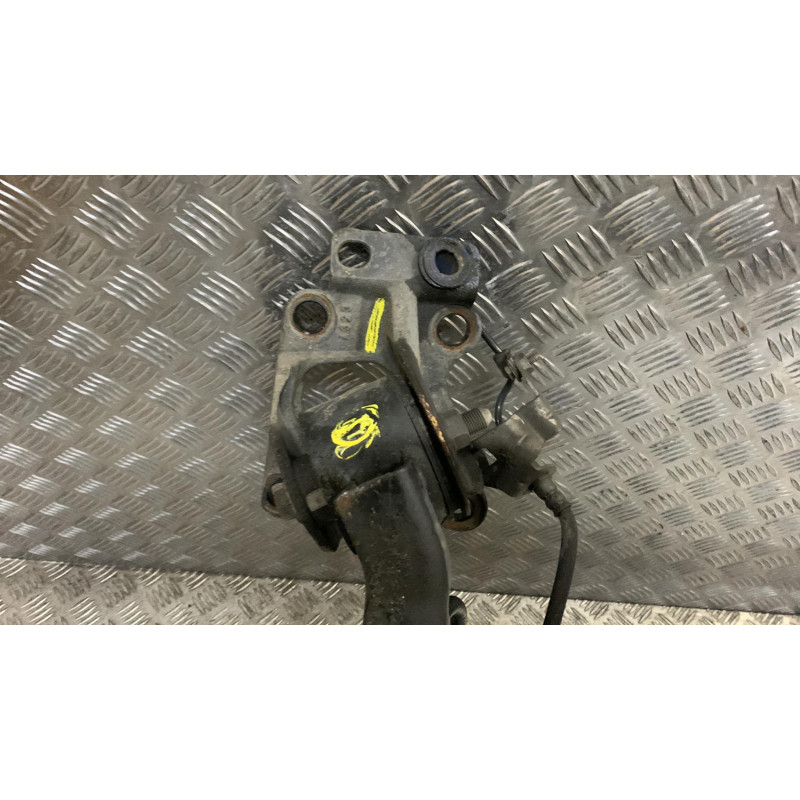 Essieu arriere CITROEN BERLINGO 3 M Photo n°3