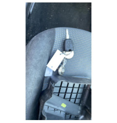 Pretensionneur de ceinture avant droit PEUGEOT 206