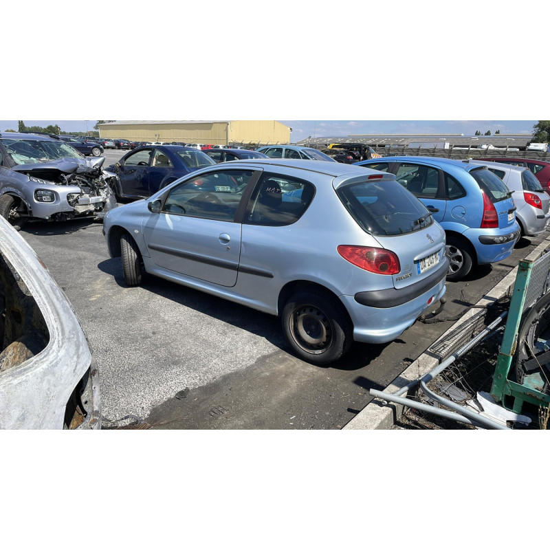 Pretensionneur de ceinture avant droit PEUGEOT 206 Photo n°11