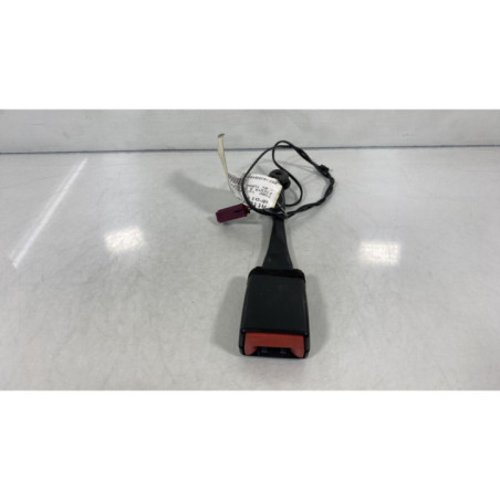 Attache ceinture avant droit FORD FIESTA 6 Photo n°1