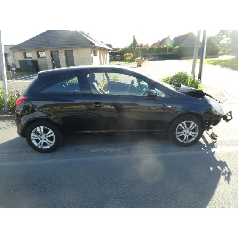 Bouton de warning OPEL CORSA D Photo n°4