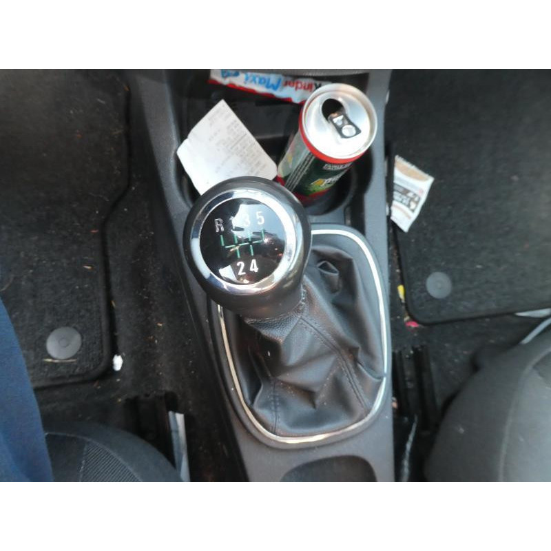 Bouton de warning OPEL CORSA D Photo n°10