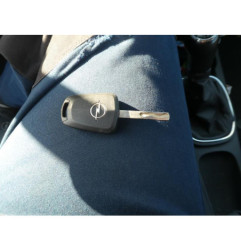 Bouton de warning OPEL CORSA D