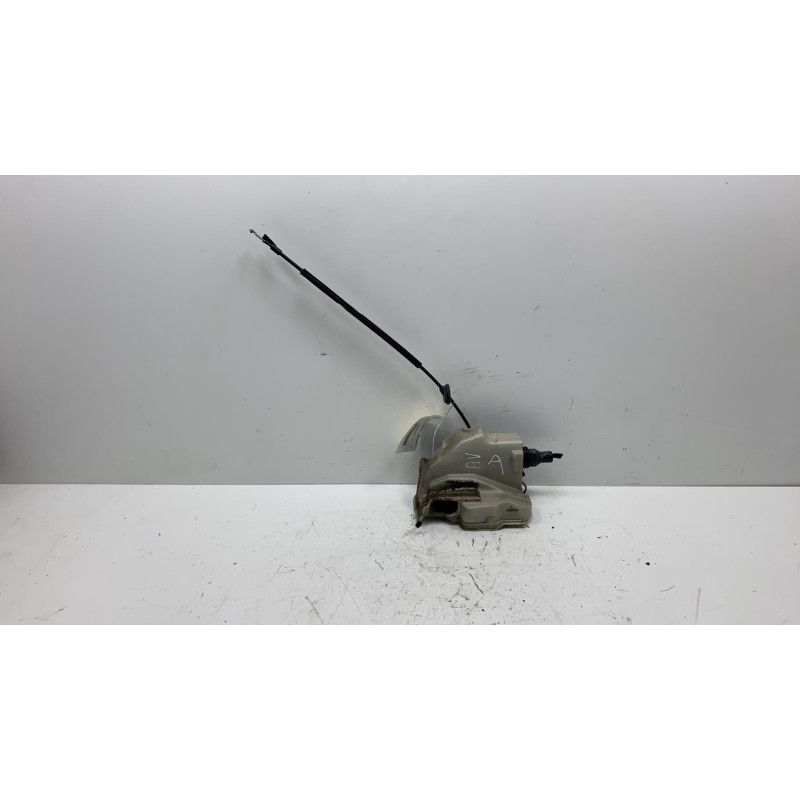 Serrure avant droit VOLKSWAGEN GOLF 5 Photo n°3