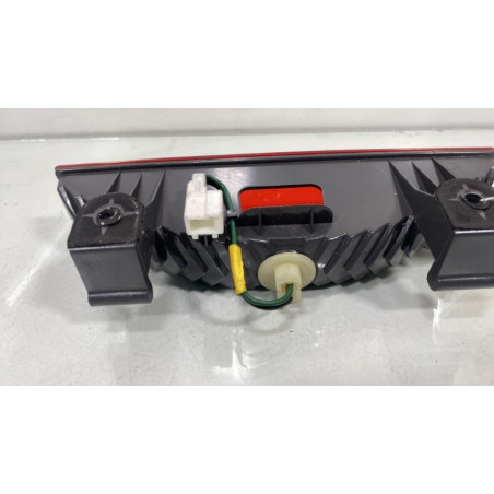 Feu arriere stop central KIA RIO 2