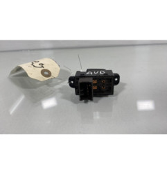 Interrupteur de leve vitre avant droit KIA RIO 2