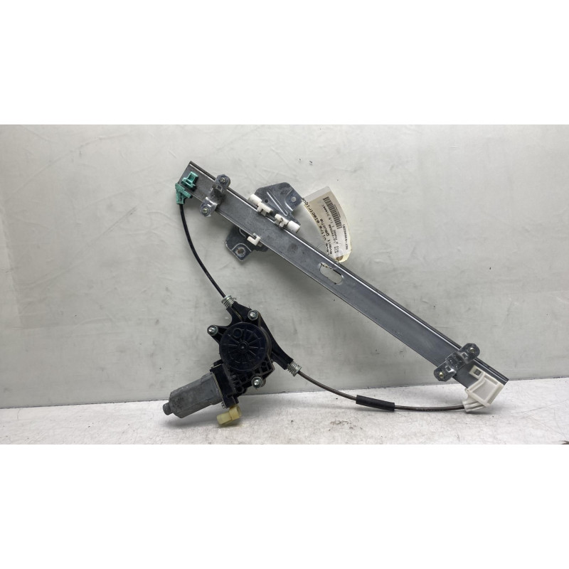 Leve vitre electrique avant gauche KIA RIO 2 Photo n°5