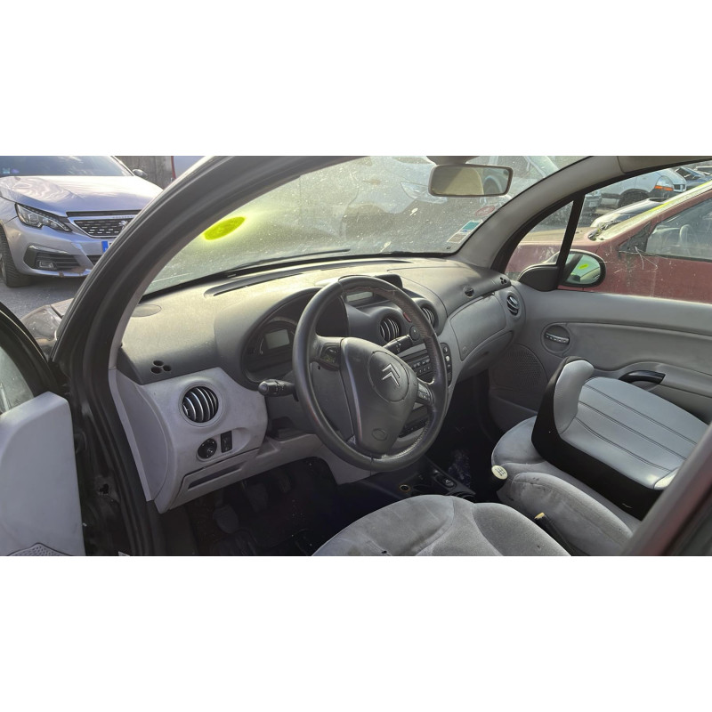 Porte avant droit CITROEN C3 1 Photo n°16