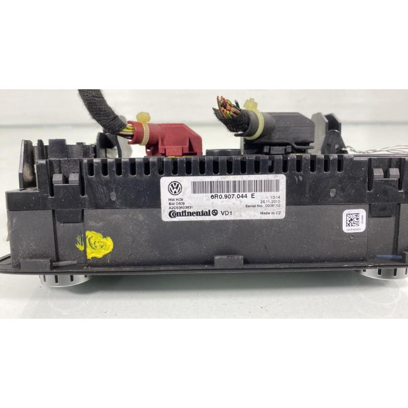 Commande chauffage VOLKSWAGEN POLO 5 Photo n°1