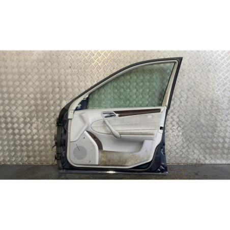 Porte avant droit MERCEDES CLASSE C 203 Photo n°1