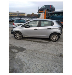 Trappe d'essence PEUGEOT 208 1