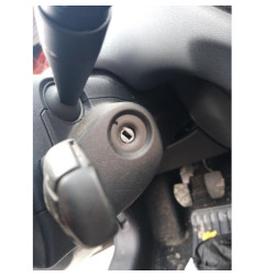 Trappe d'essence PEUGEOT 208 1