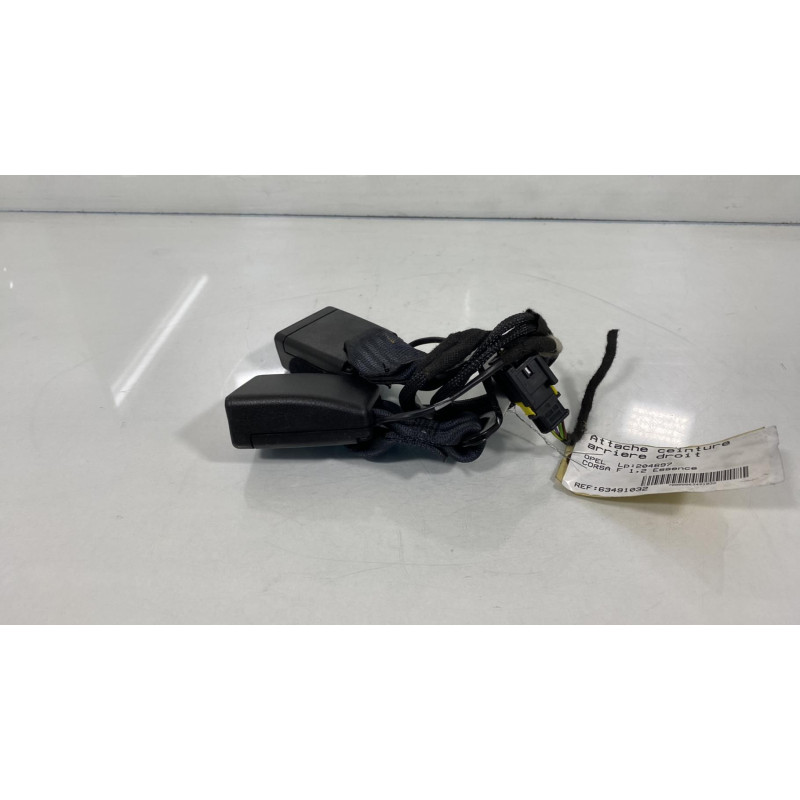 Attache ceinture arriere droit OPEL CORSA F Photo n°2