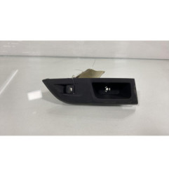 Interrupteur de leve vitre arriere droit OPEL CORSA F