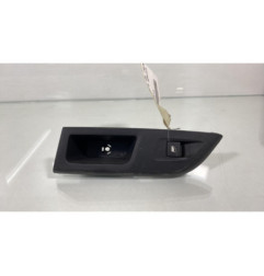 Interrupteur de leve vitre arriere gauche OPEL CORSA F Photo n°1