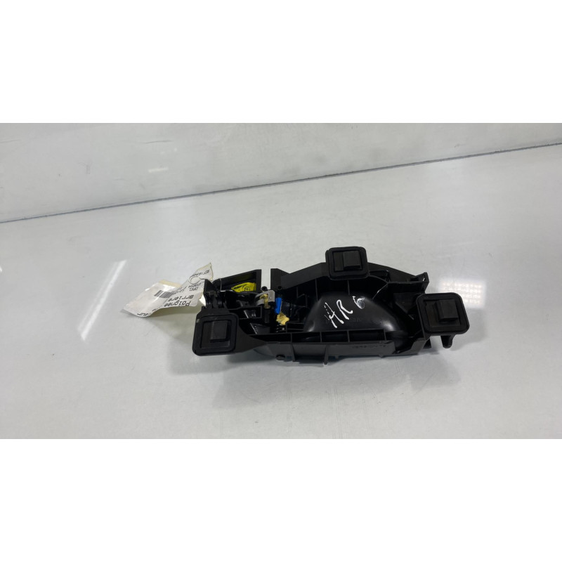 Poignee interieur arriere gauche OPEL CORSA F Photo n°1