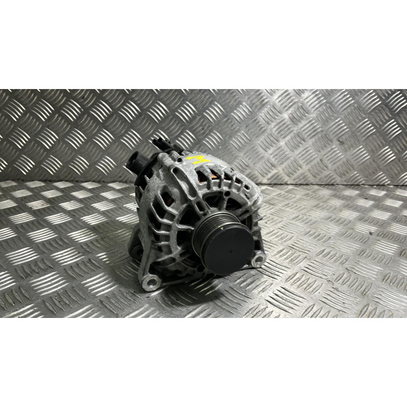 Alternateur OPEL CORSA F Photo n°4