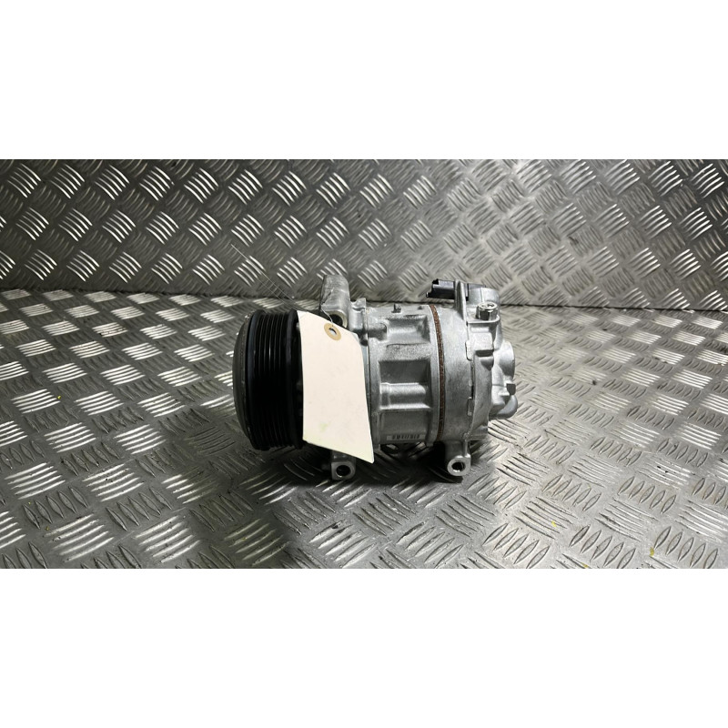 Compresseur clim OPEL CORSA F Photo n°2