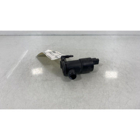 Pompe lave glace avant OPEL CORSA F