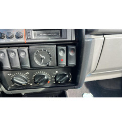 Serrure avant droit RENAULT R19