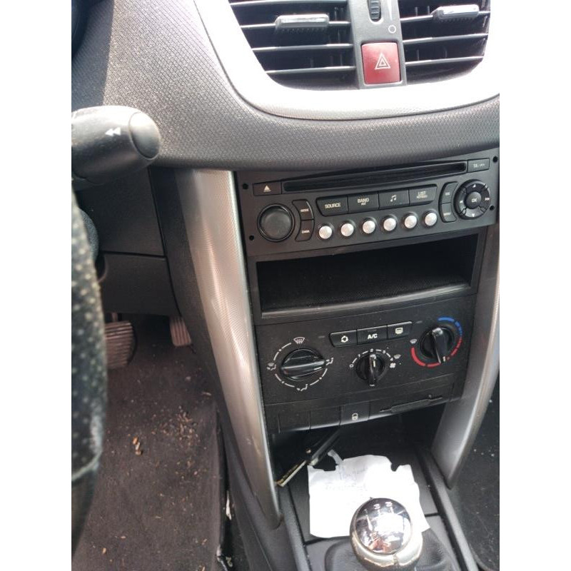 Pretensionneur de ceinture avant droit PEUGEOT 207 Photo n°11