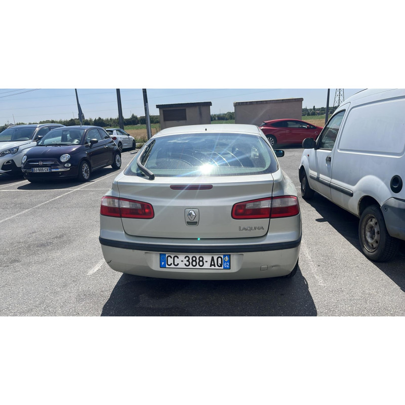 Pare choc arriere RENAULT LAGUNA 2 Photo n°8