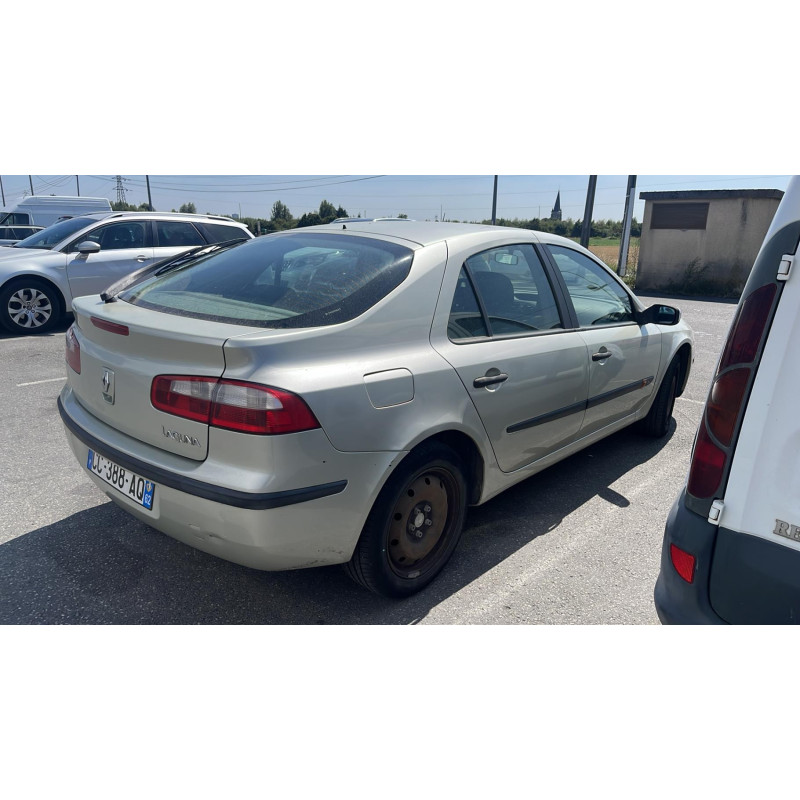 Pare choc arriere RENAULT LAGUNA 2 Photo n°16