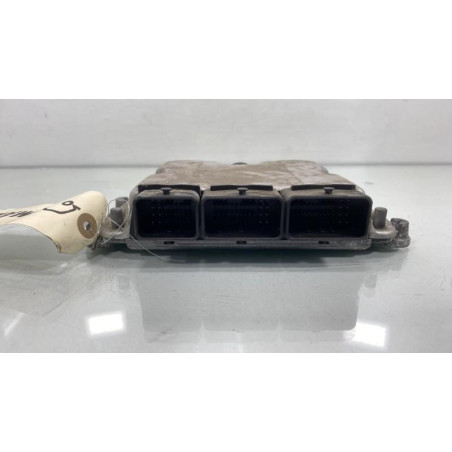 Calculateur moteur RENAULT LAGUNA 2