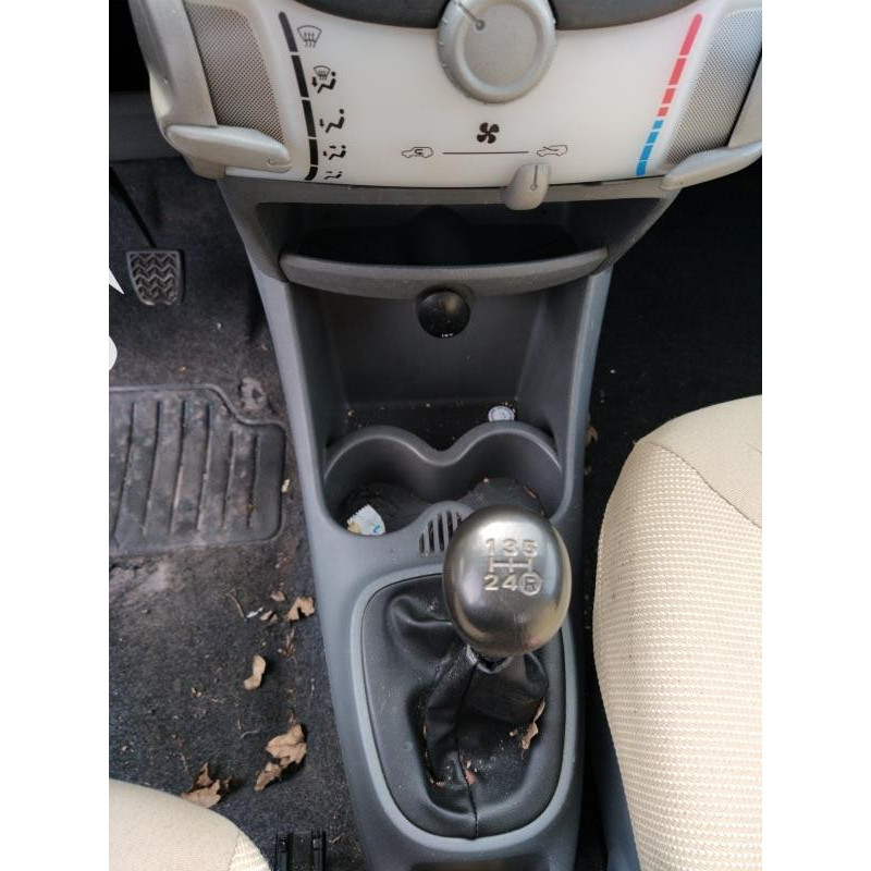 Pretensionneur de ceinture avant gauche PEUGEOT 107 Photo n°6