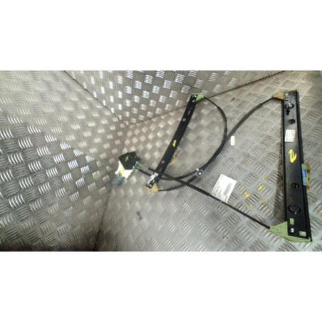 Leve vitre electrique avant gauche AUDI A1 1 Photo n°1