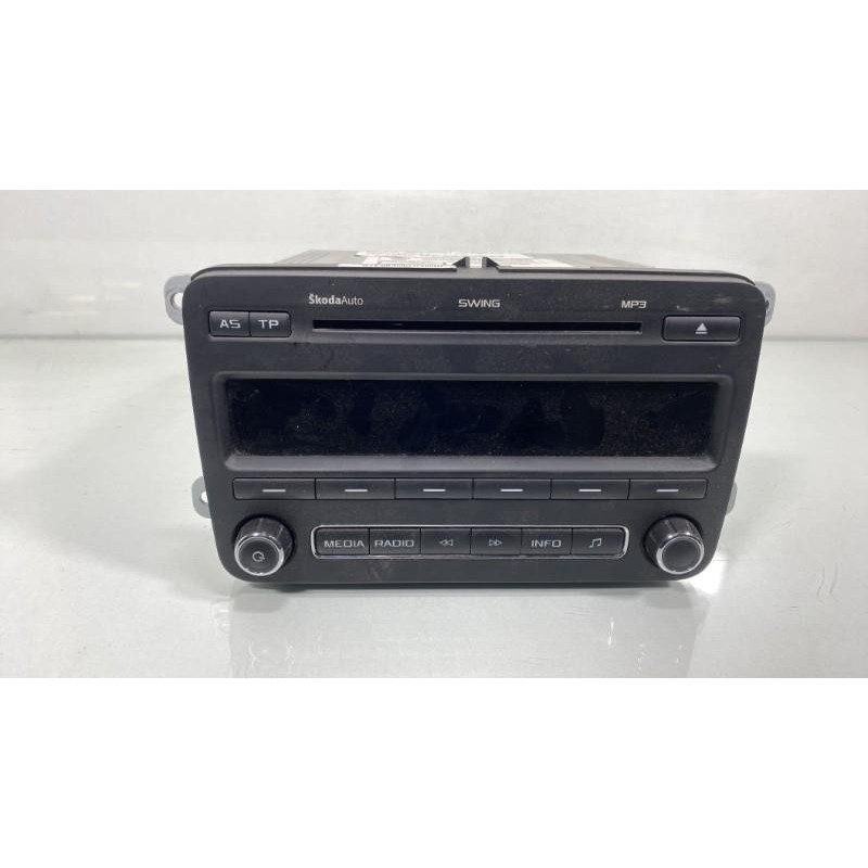 Autoradio d'origine SKODA ROOMSTER Photo n°1