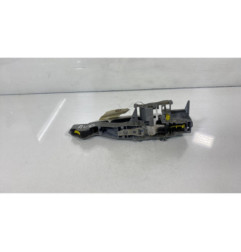 Poignee porte avant droit PEUGEOT 2008 1
