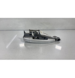 Poignee porte avant droit PEUGEOT 2008 1
