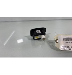 Interrupteur de leve vitre arriere gauche PEUGEOT 2008 1