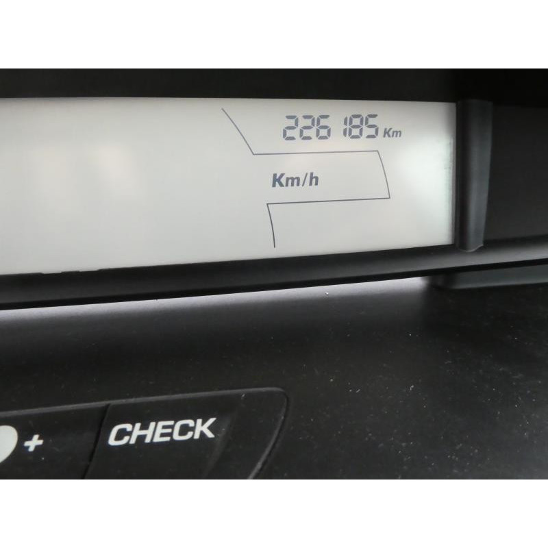 Pretensionneur de ceinture avant droit CITROEN C4 1 Photo n°13