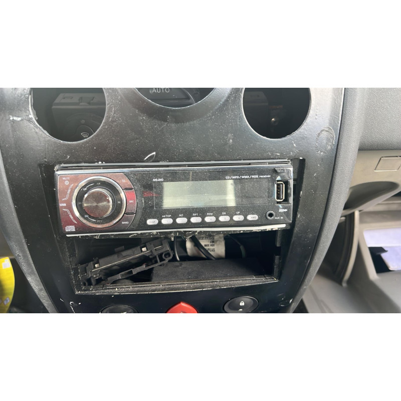 Compresseur clim RENAULT MEGANE 2 Photo n°15