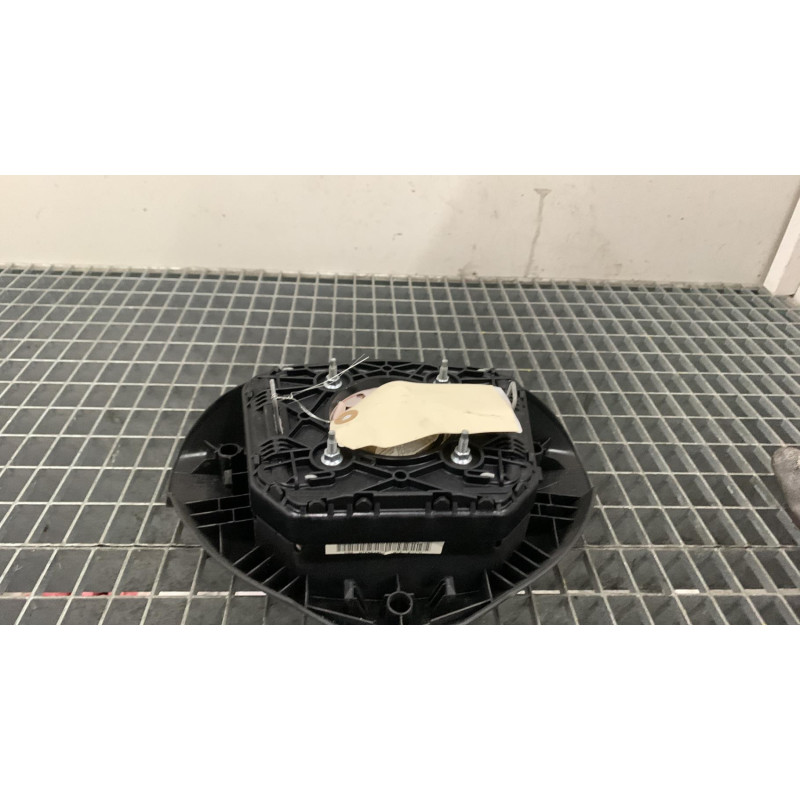 Air bag conducteur DACIA DUSTER 1 Photo n°1