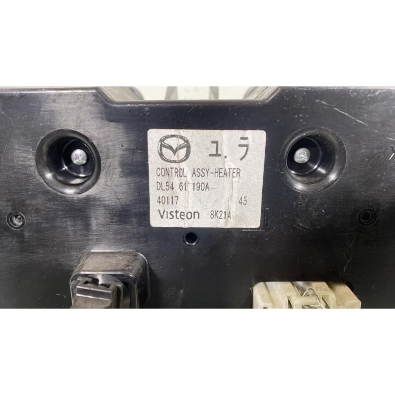 Commande chauffage MAZDA 2 2 Photo n°3