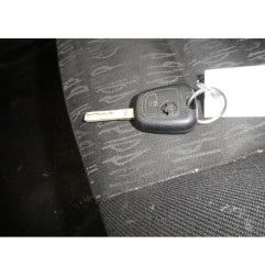 Attache ceinture avant droit PEUGEOT 307