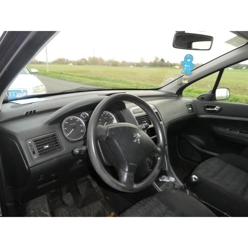Attache ceinture avant droit PEUGEOT 307 Photo n°10