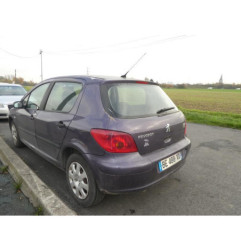 Attache ceinture avant droit PEUGEOT 307